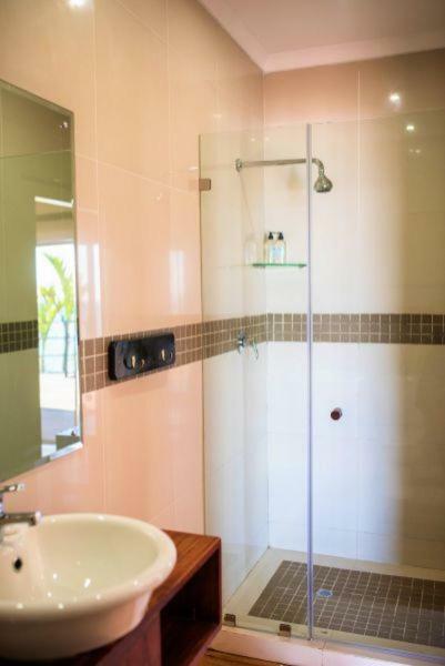 The Tides Inn Bed And Breakfast Durban Exterior foto
